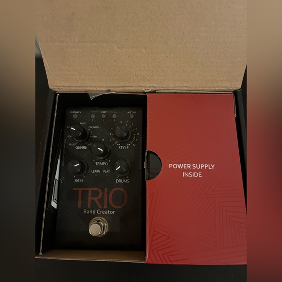 Trio Other - DigiTech TRIO Band Creator Guitar Effect Pedal & POWER SUPPLY BRAND NEW!